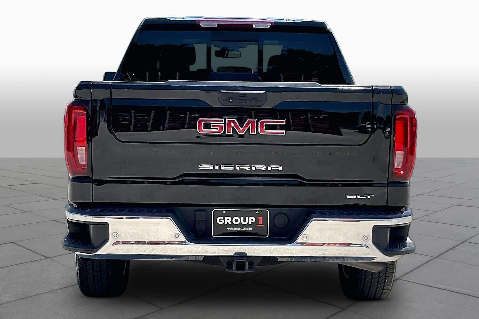 Used 2026 Onyx Black GMC SLT image 5
