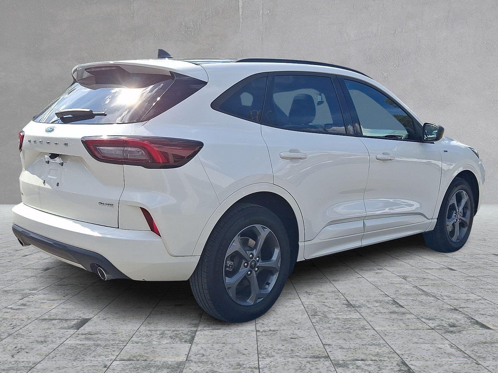 Used 2023 Star White Ford ST-Line image 6