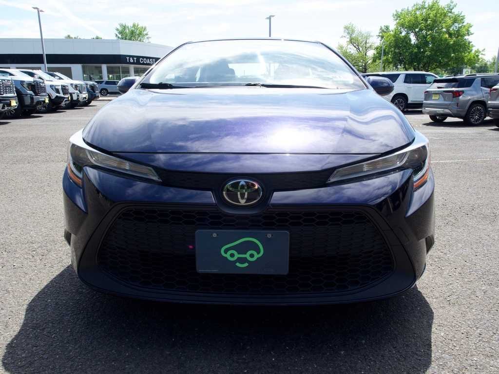 Used 2020 Toyota Corolla LE with VIN JTDEPRAE8LJ048392 for sale in East Windsor, NJ