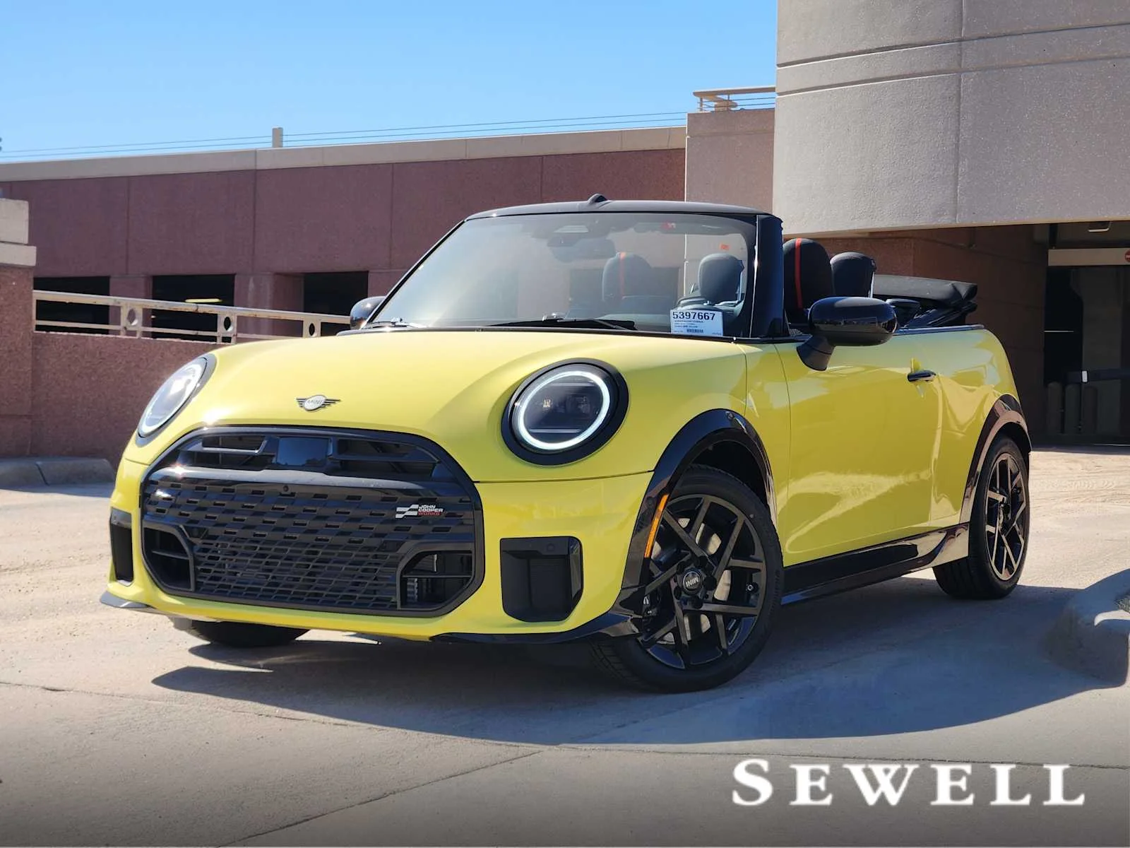 2026 MINI Convertible Cooper S's photo