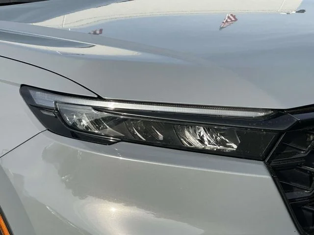 Certified Used 2023 Crystal Black Pearl Honda Sport image 9
