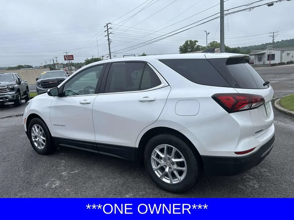 Used 2022 Iridescent Pearl Tricoat Chevrolet LT image 6