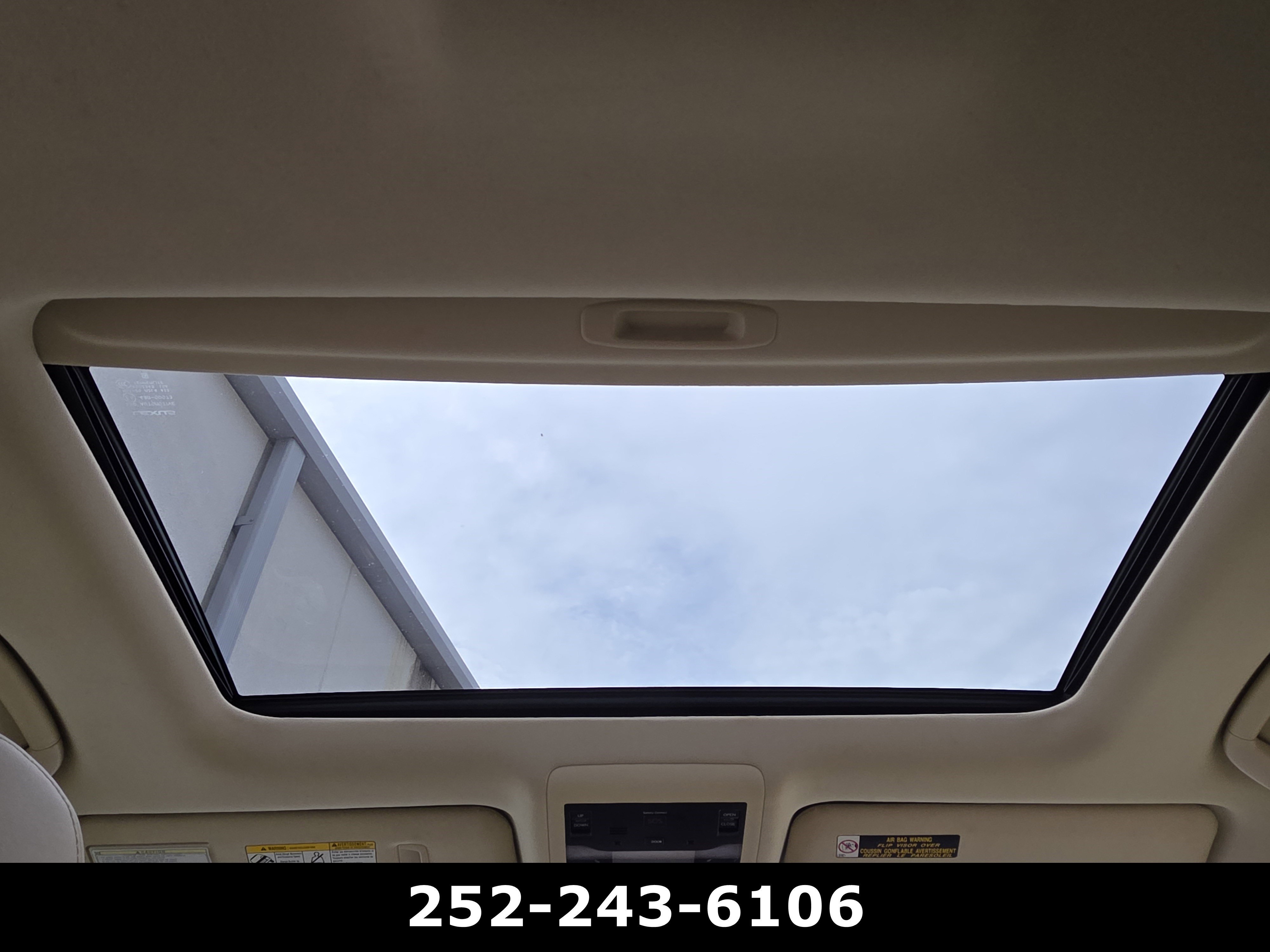 Used 2016 Starfire Pearl Lexus 570 image 13