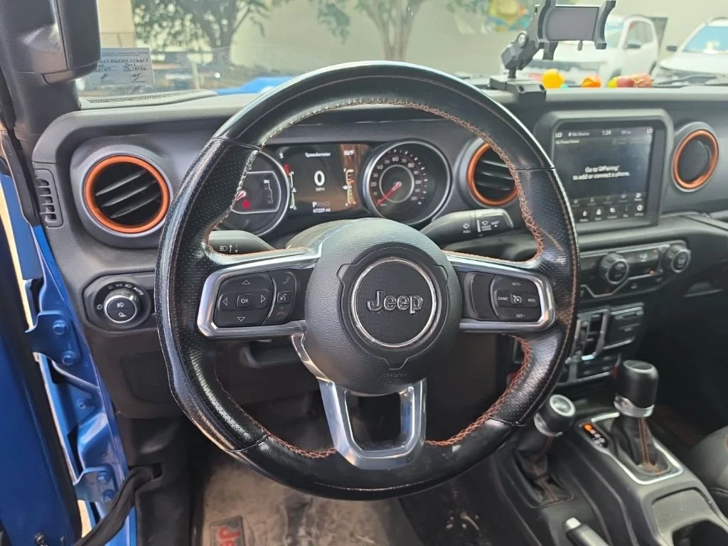 Used 2021 Blue Jeep Mojave image 40