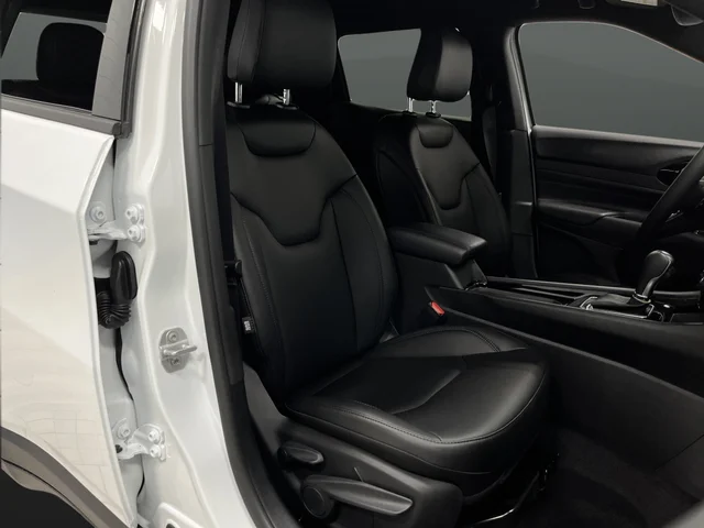 New 2026 Bright White Clearcoat Jeep Limited image 29