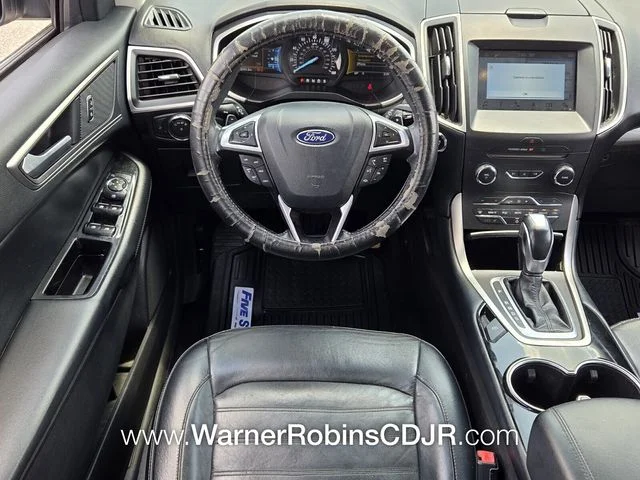 Used 2017 Gray Ford SEL image 7