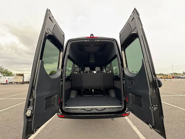 New 2026  Mercedes-Benz Passenger 170 WB image 34