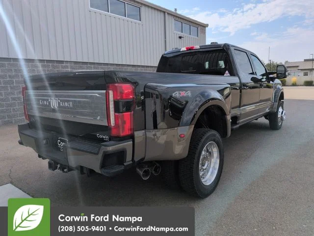 New 2026 Agate Black Metallic Ford King Ranch image 3