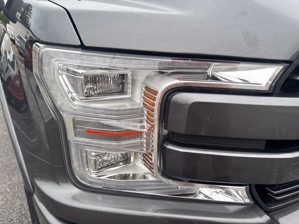 Certified Used 2020 Magnetic Metallic Ford Lariat image 53