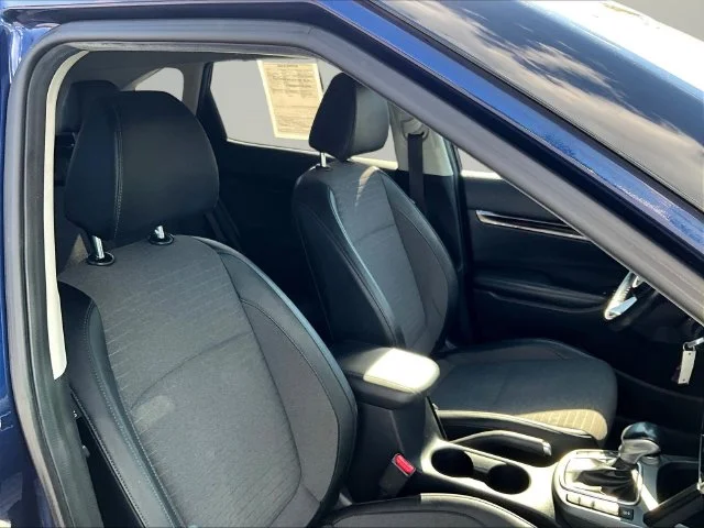 Used 2021 Blue Kia S image 31