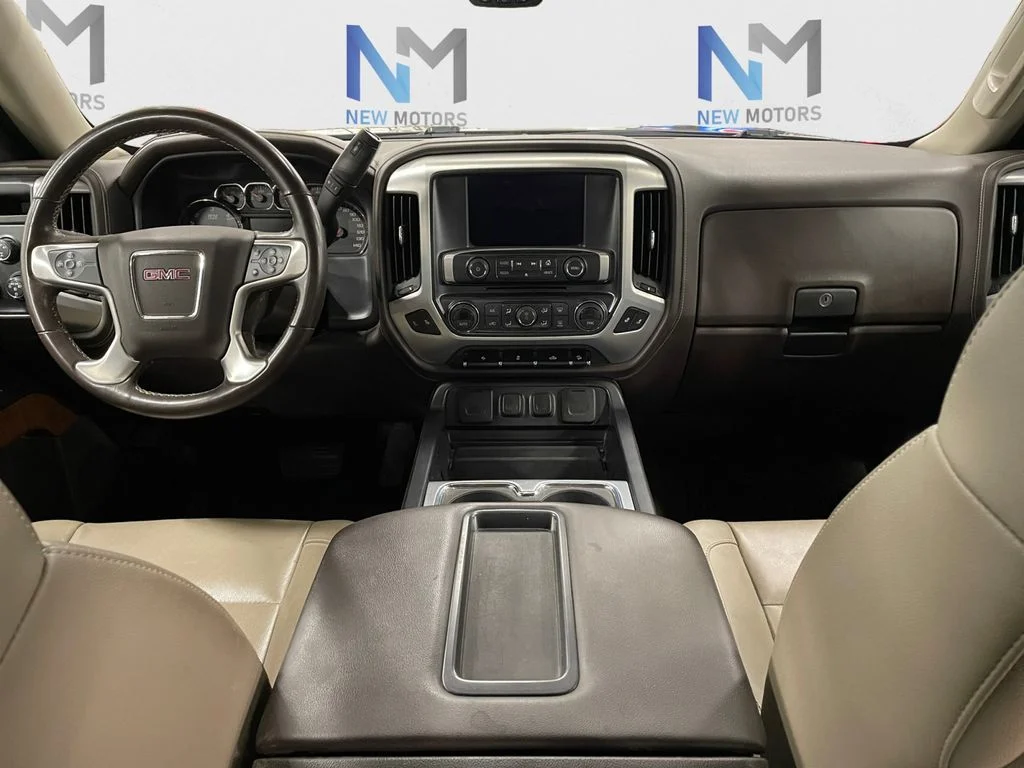 Used 2015 Bronze Alloy Metallic GMC SLT image 10