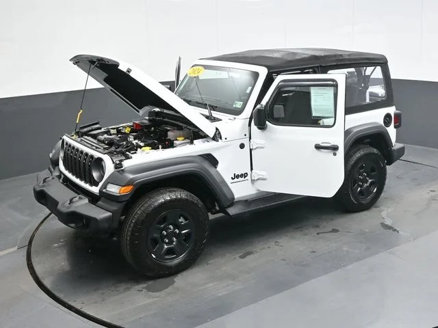 Used 2024 White Jeep Sport image 28