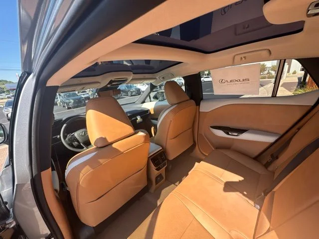 New 2026 Iridium Lexus PREMIUM AWD image 24