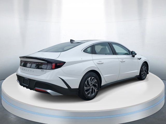 New 2026 White Hyundai Blue image 4