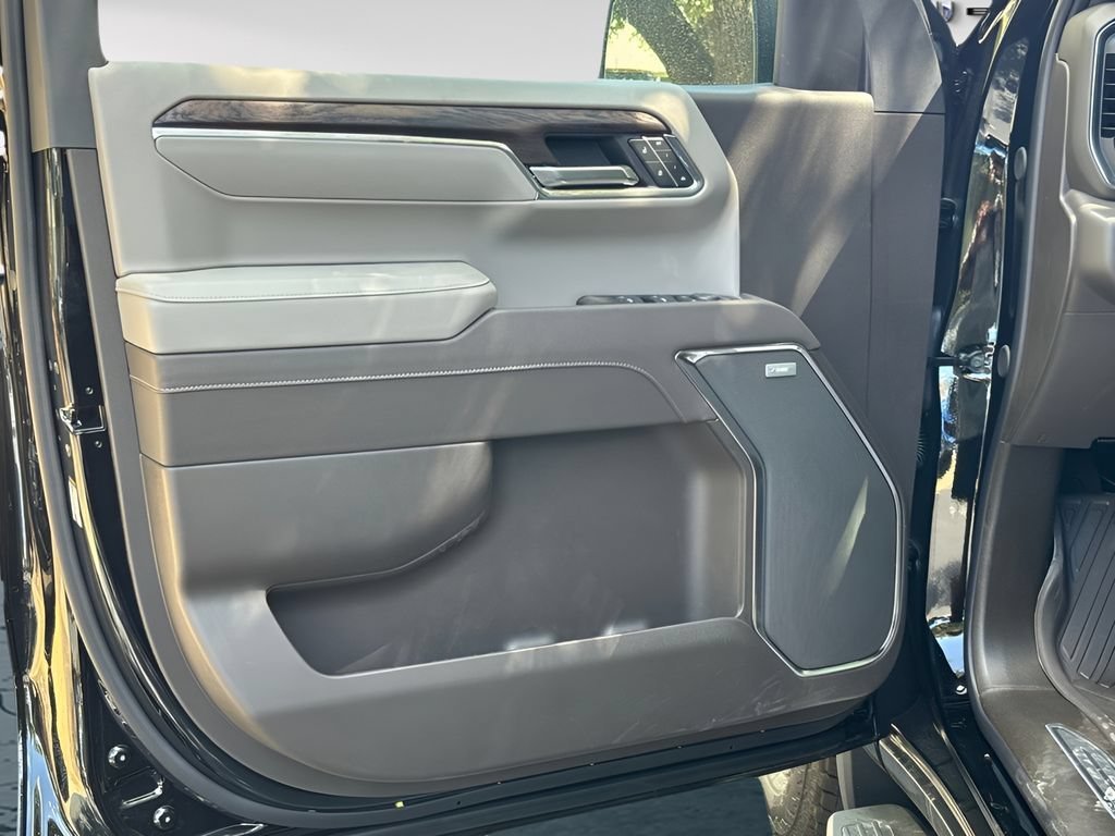 2026 GMC Sierra 1500 SLT - Photo 21