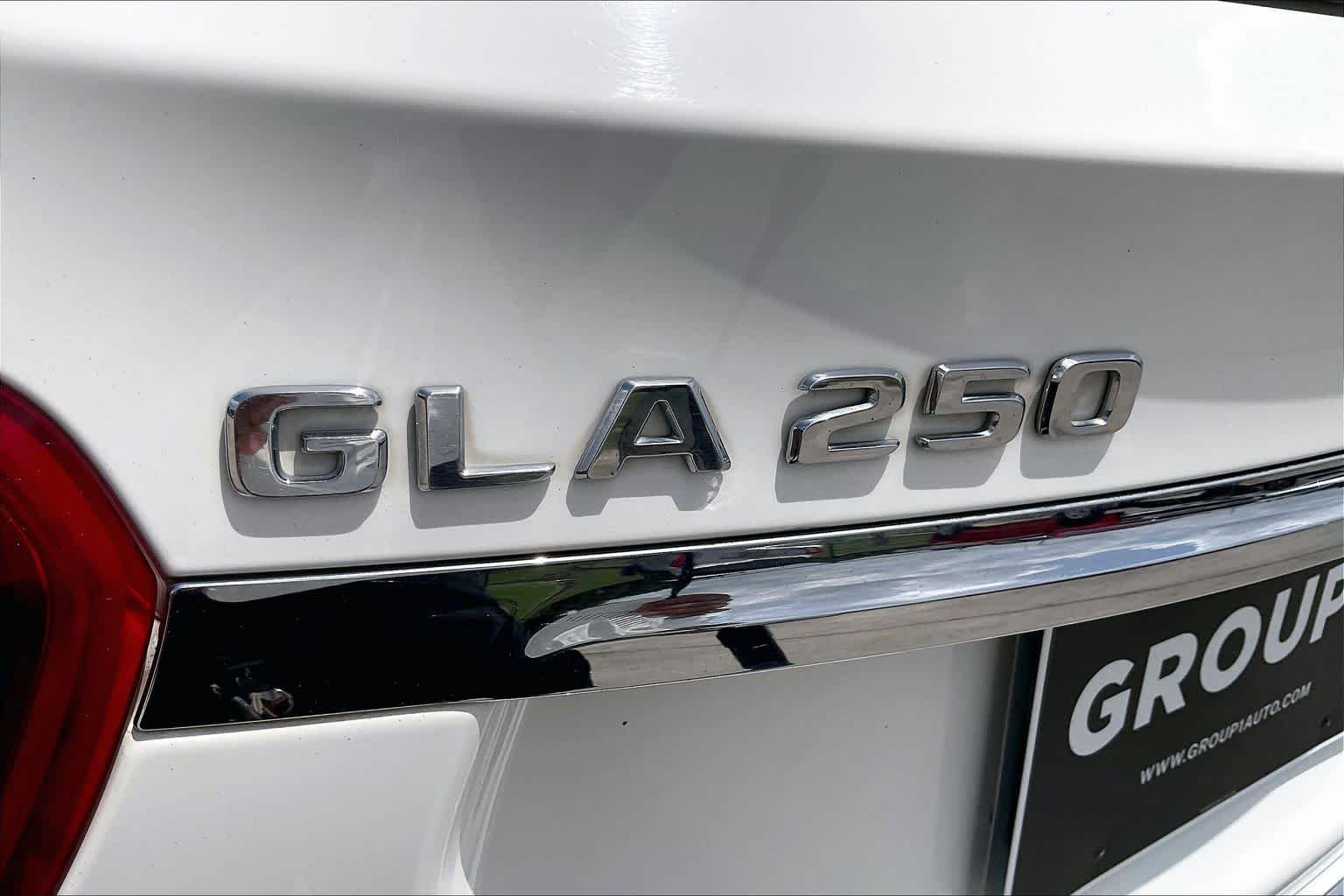 Used 2019 Polar White Mercedes-Benz GLA 250 image 10