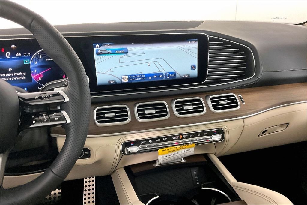 New 2026 Polar White Mercedes-Benz GLS 450 image 7