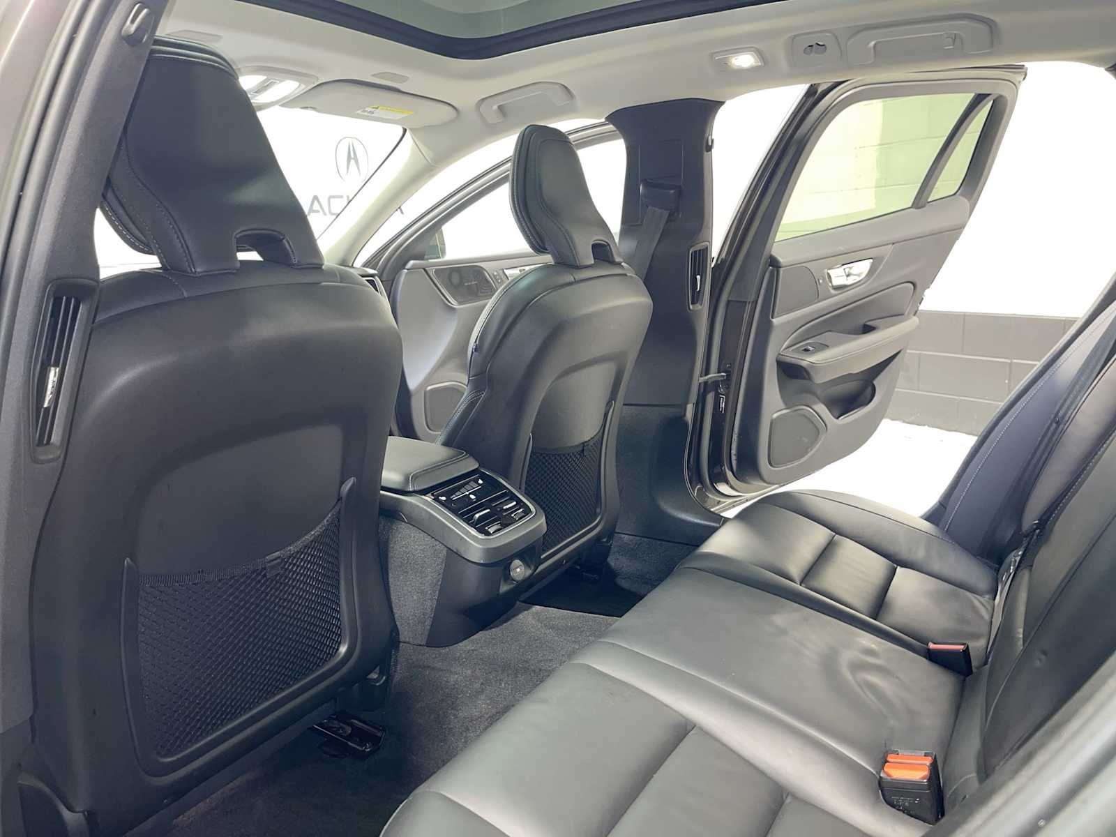 Used 2023 Gray Volvo Ultimate image 12