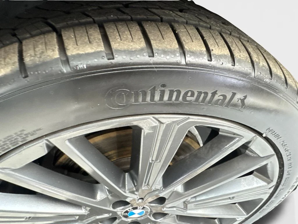 Used 2023 Green BMW xDrive28i image 88