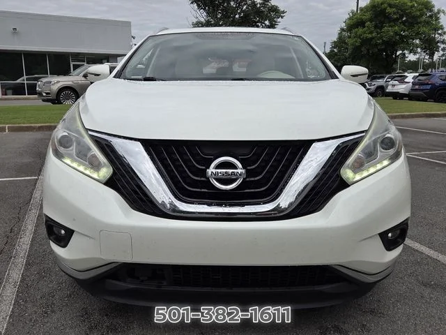 Used 2017 White Nissan Platinum image 8