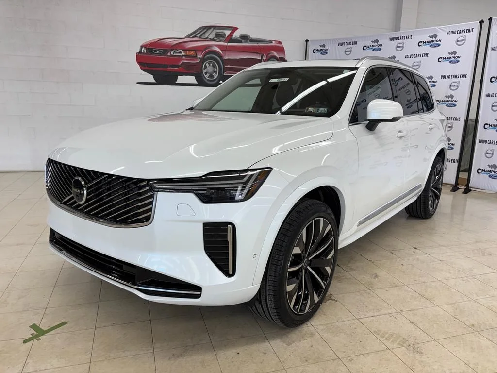 New 2026 Crystal White Volvo Ultra image 3