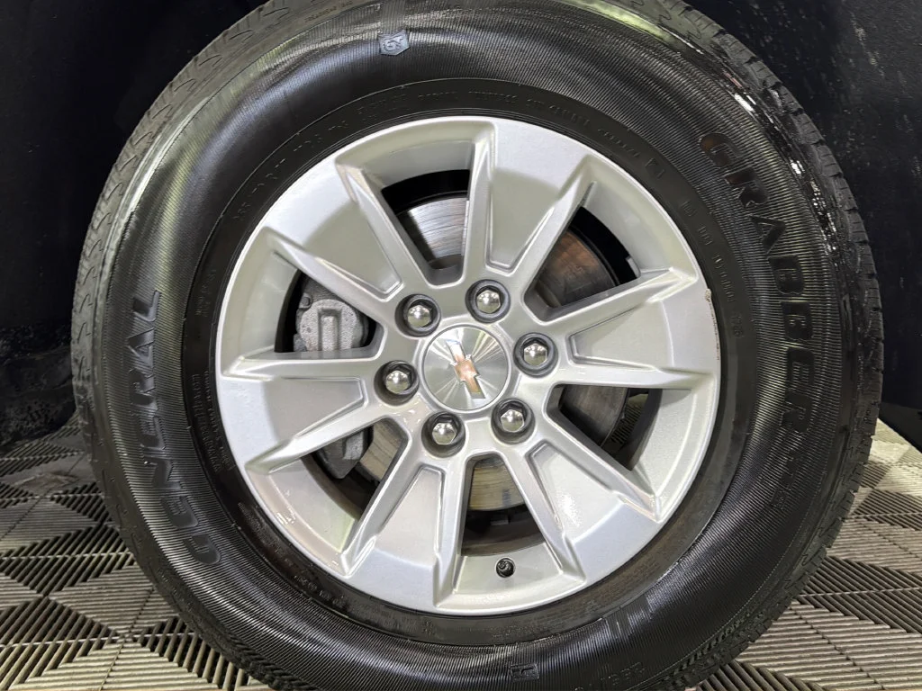 Used 2025 Summit White Chevrolet WT image 48