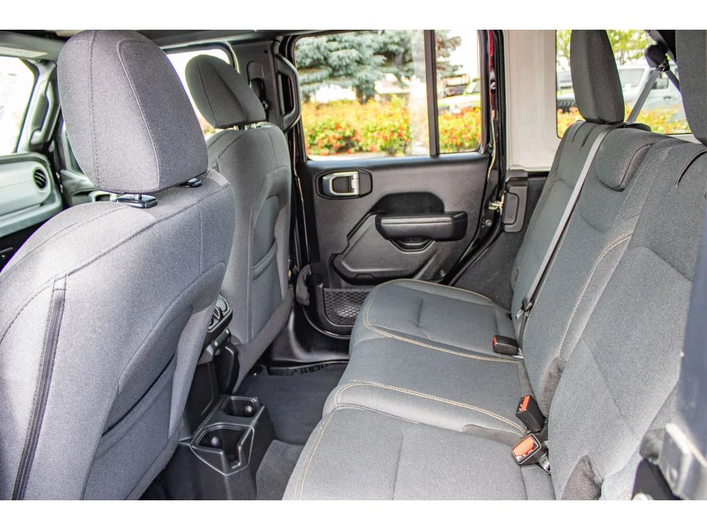 Used 2024 Black Clearcoat Jeep Sport S image 17