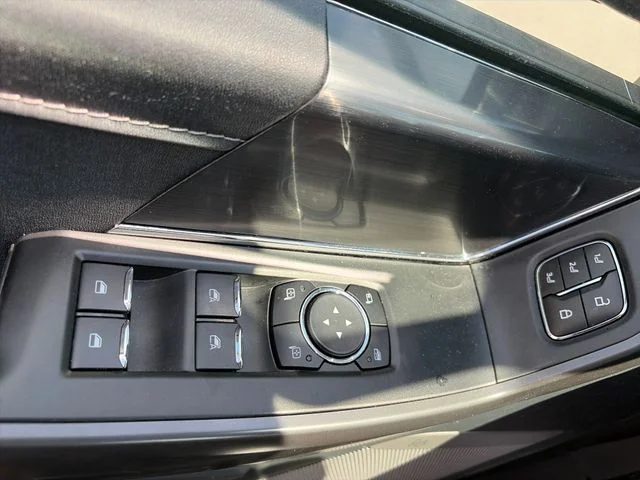 Used 2025 Blue Ford Lariat image 14