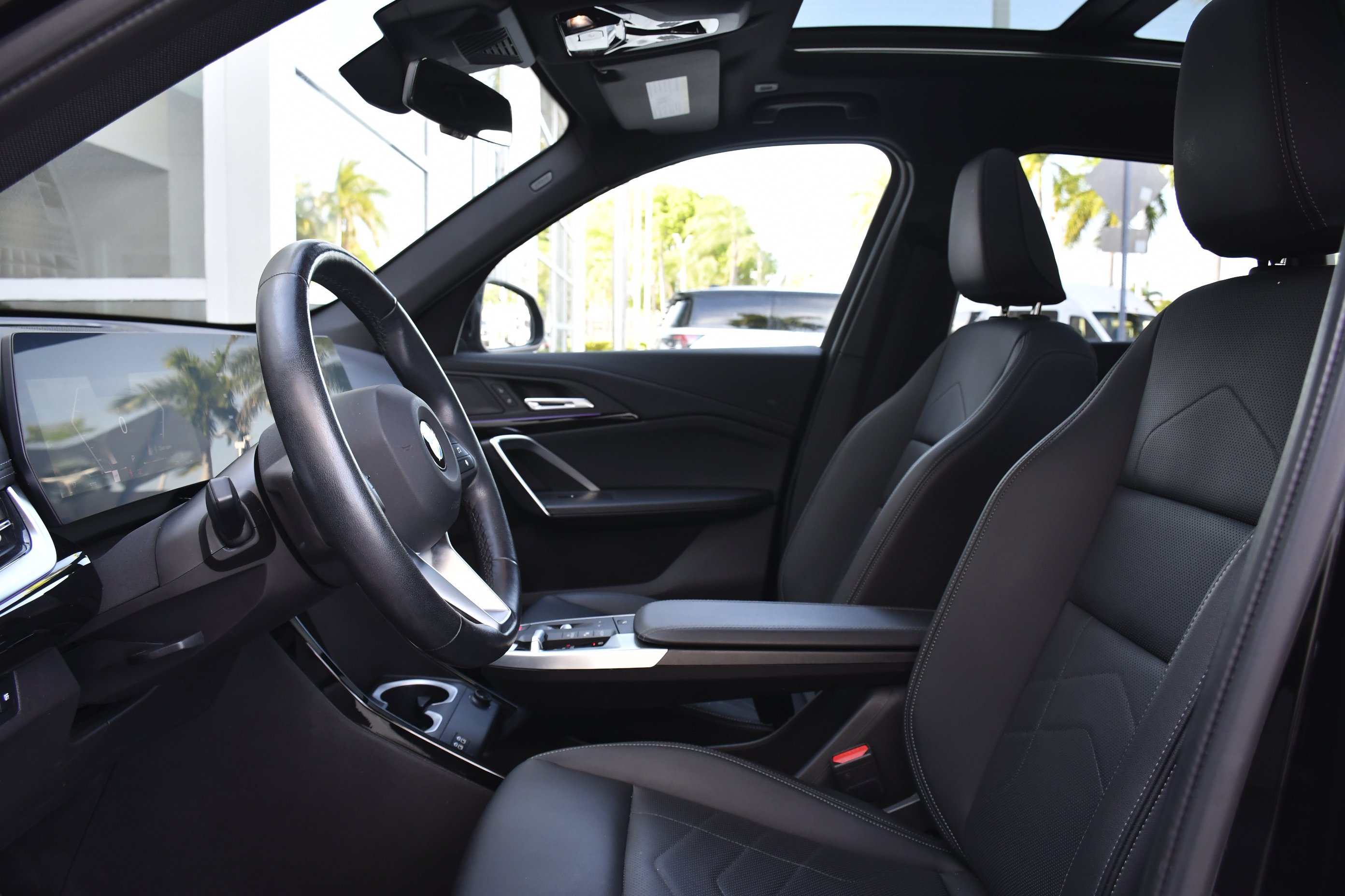 Used 2025 Black Sapphire Metallic BMW xDrive28i image 19