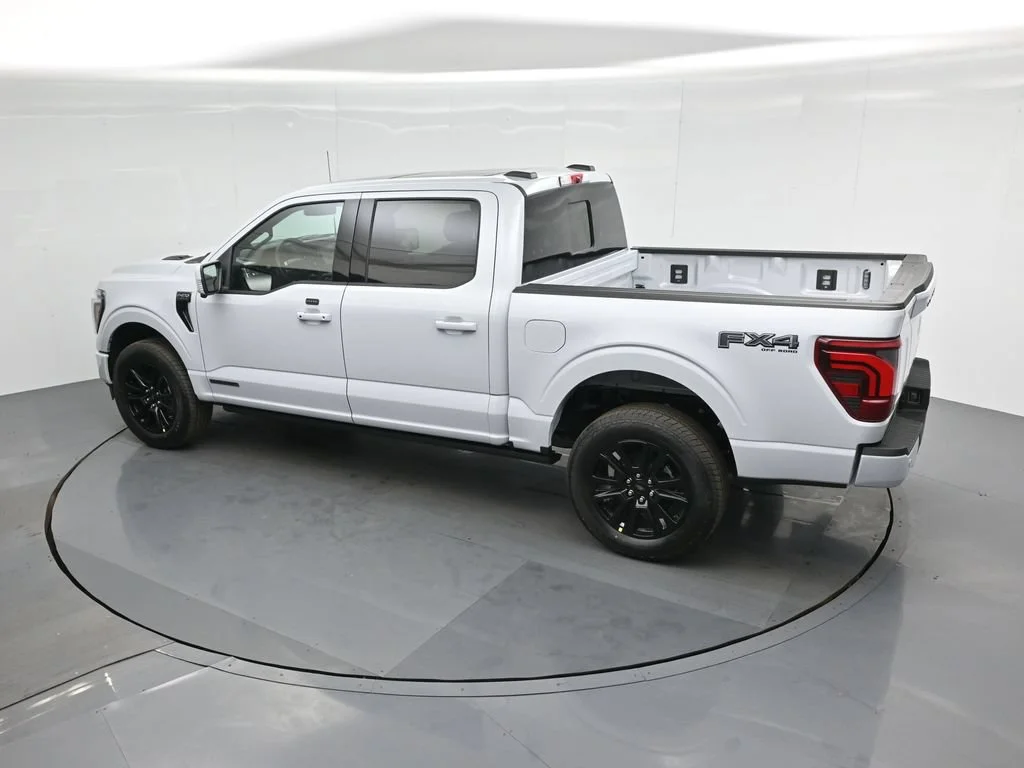 Used 2025 Space White Metallic Ford Platinum image 46