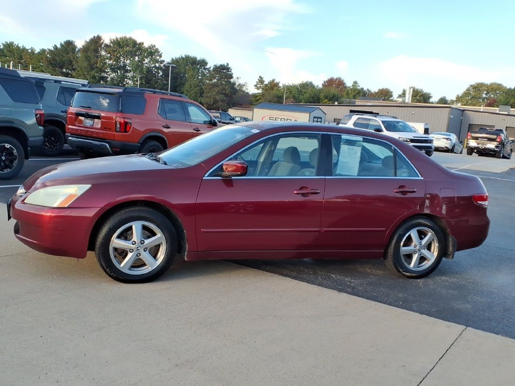 Used 2004 Honda Accord EX with VIN 1HGCM56684A145797 for sale in Savoy, IL