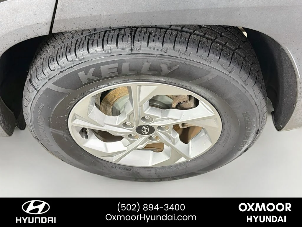 Used 2022 Phantom Black Hyundai SEL image 30