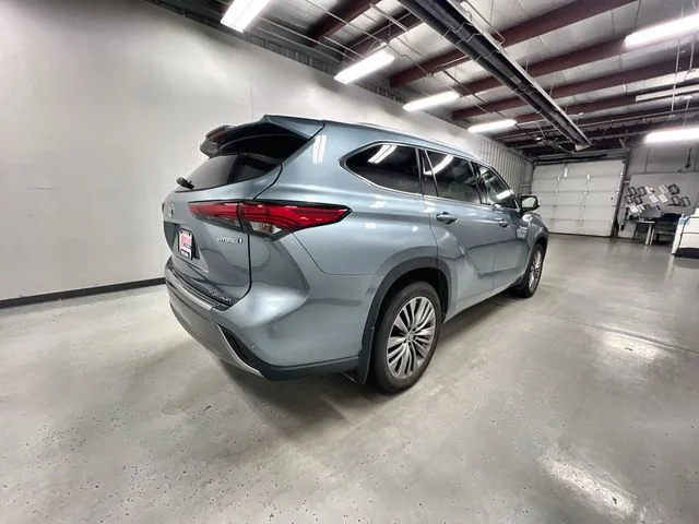 Used 2021 Blue Toyota Platinum image 8