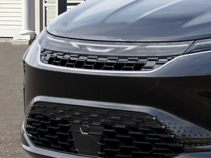 New 2027 Diamond Black Crystal Pearl-Coat Exterior Paint Chrysler Select AWD image 37
