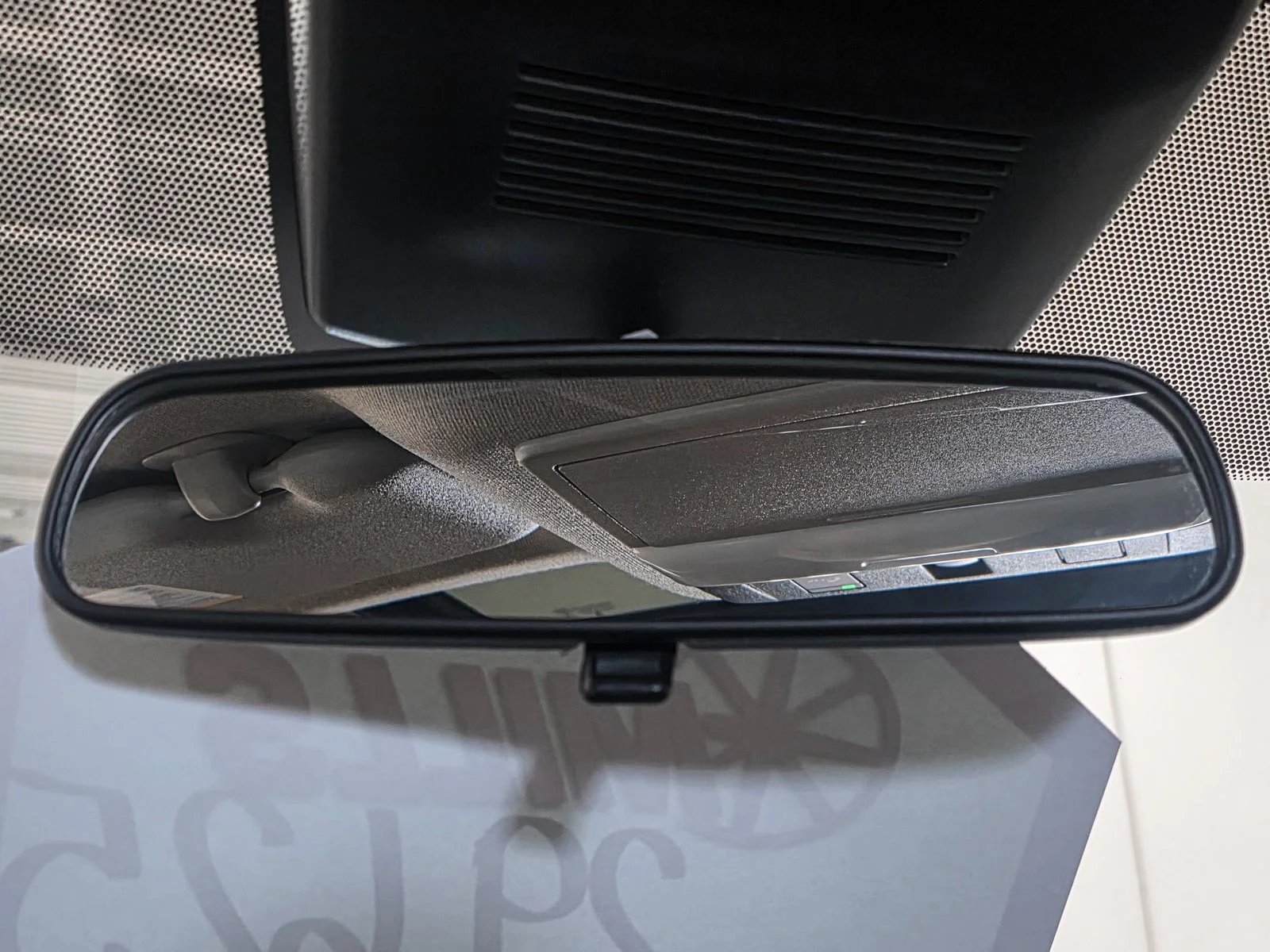 2025 Nissan Sentra SR - Photo 31