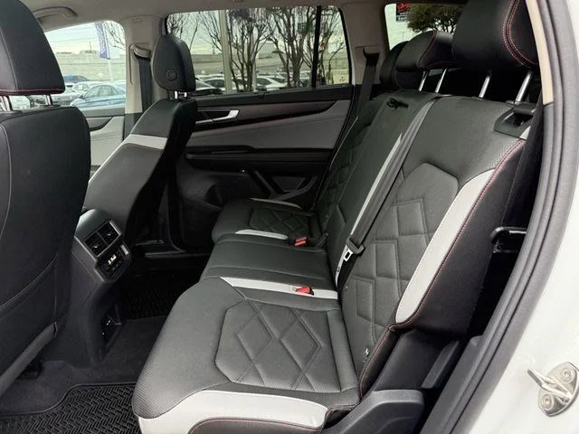Certified Used 2025 White Volkswagen 2.0T Peak Edition image 24
