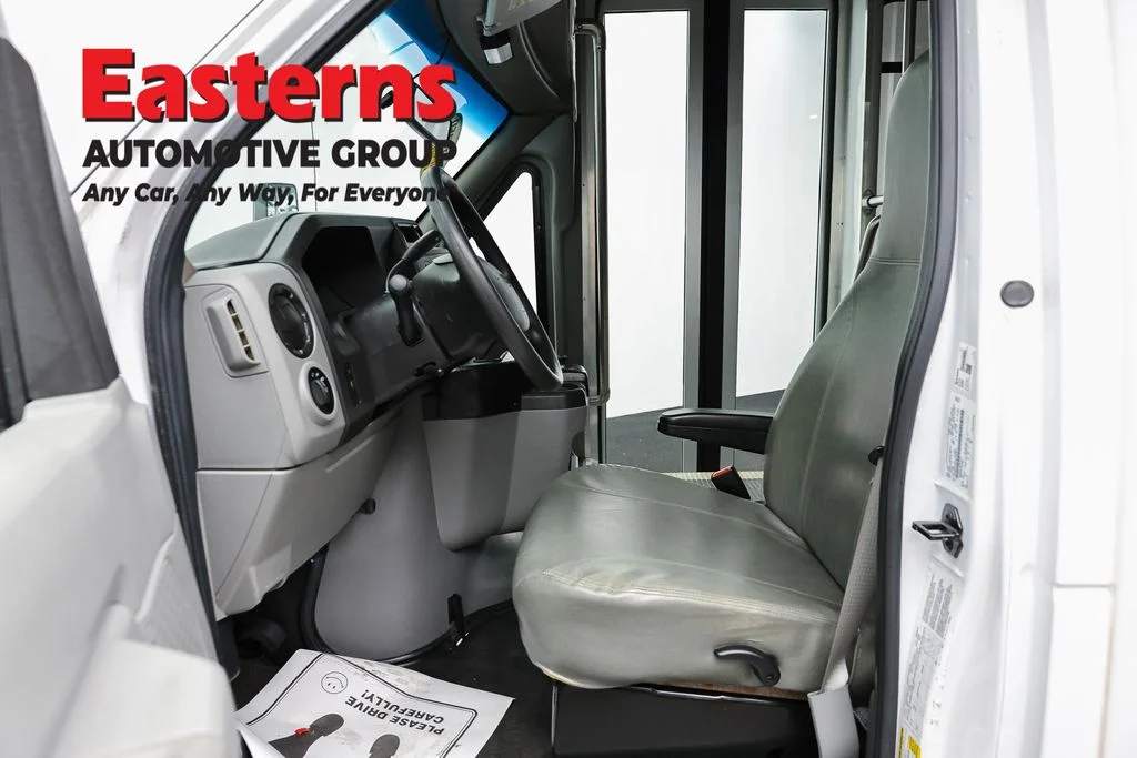 Used 2018 White Ford Base image 13