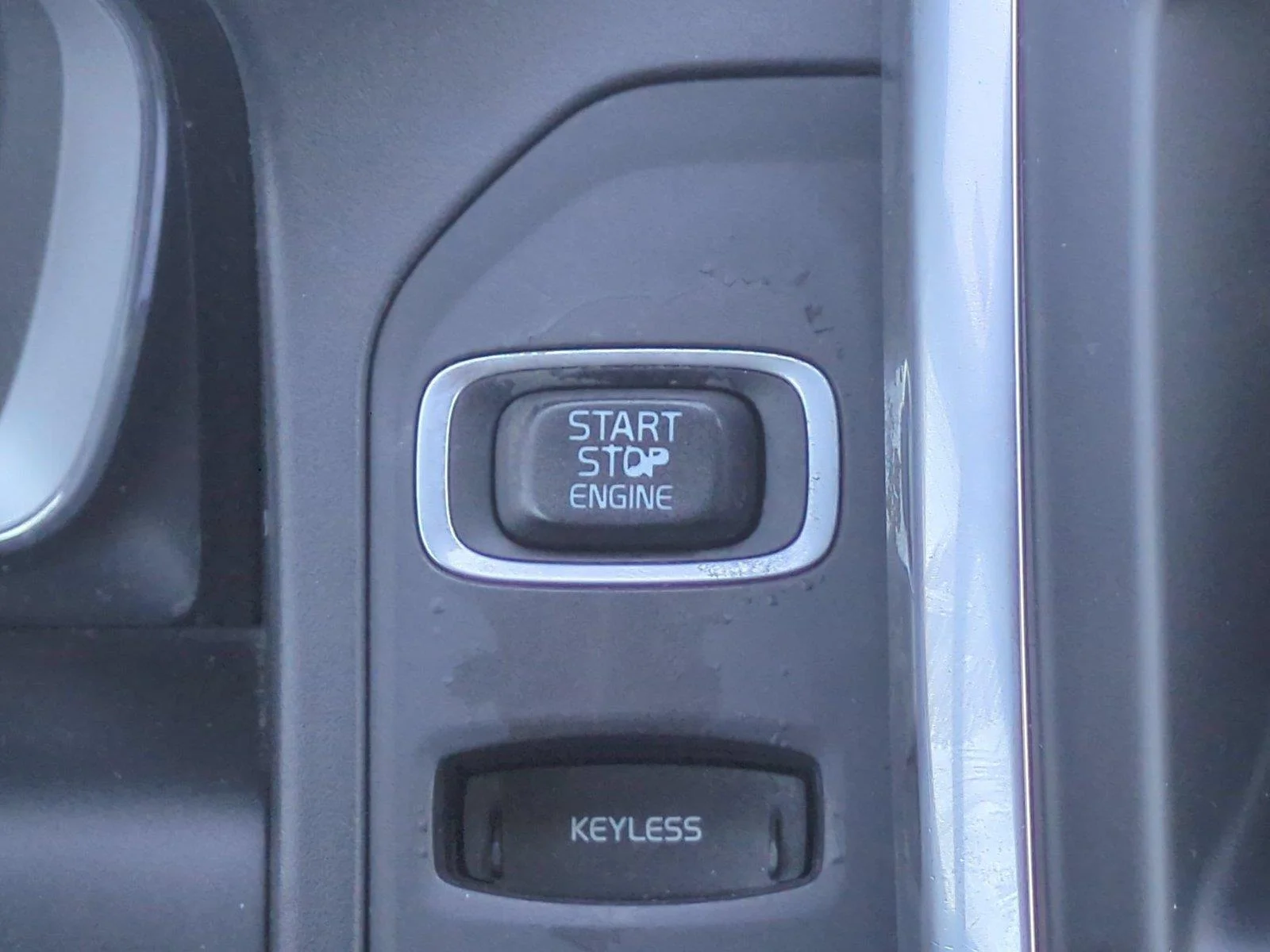 Used 2015 Ice White Volvo T5 Drive-E Premier image 27