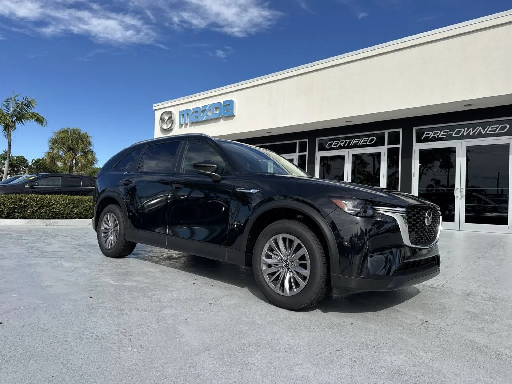 New 2026 Jet Black Mazda 3.3 Turbo Select AWD image 22