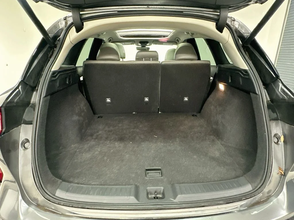 Certified Used 2023 Graphite Shadow INFINITI LUXE image 26