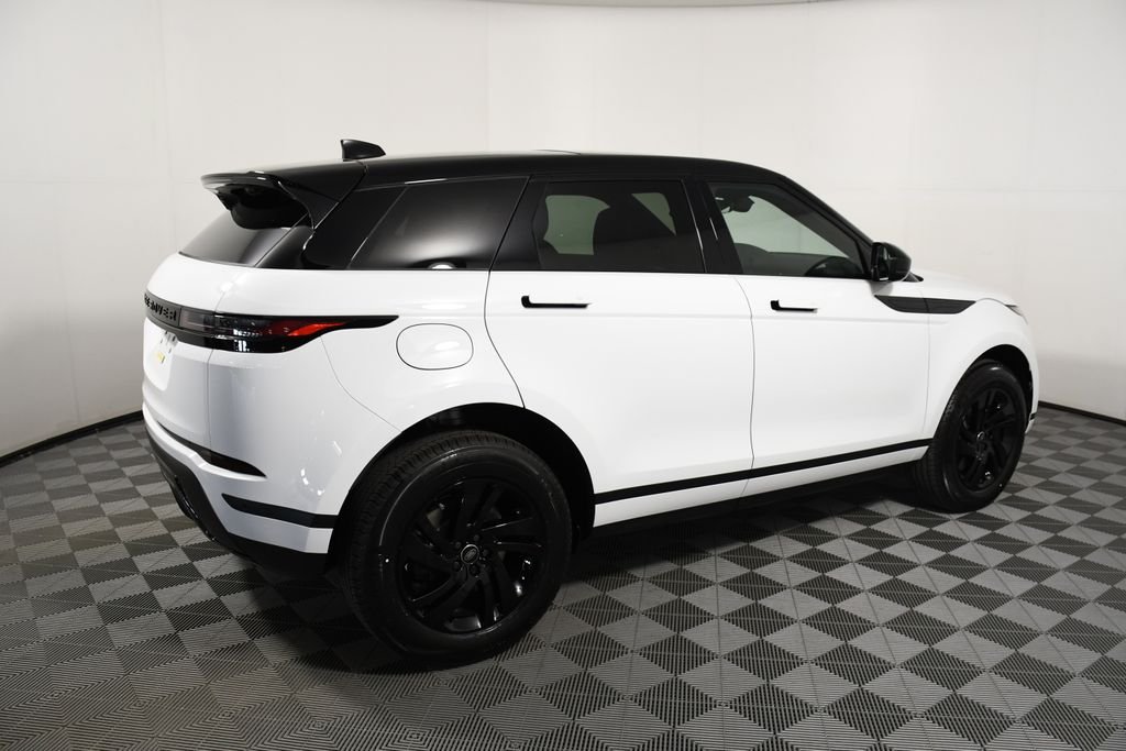 Certified Used 2026 Fuji White Land Rover S image 7