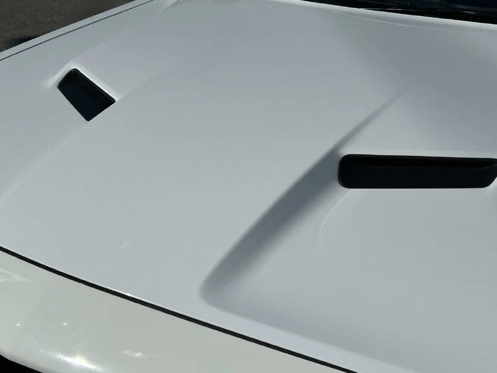 Used 2021 White Dodge SXT image 34