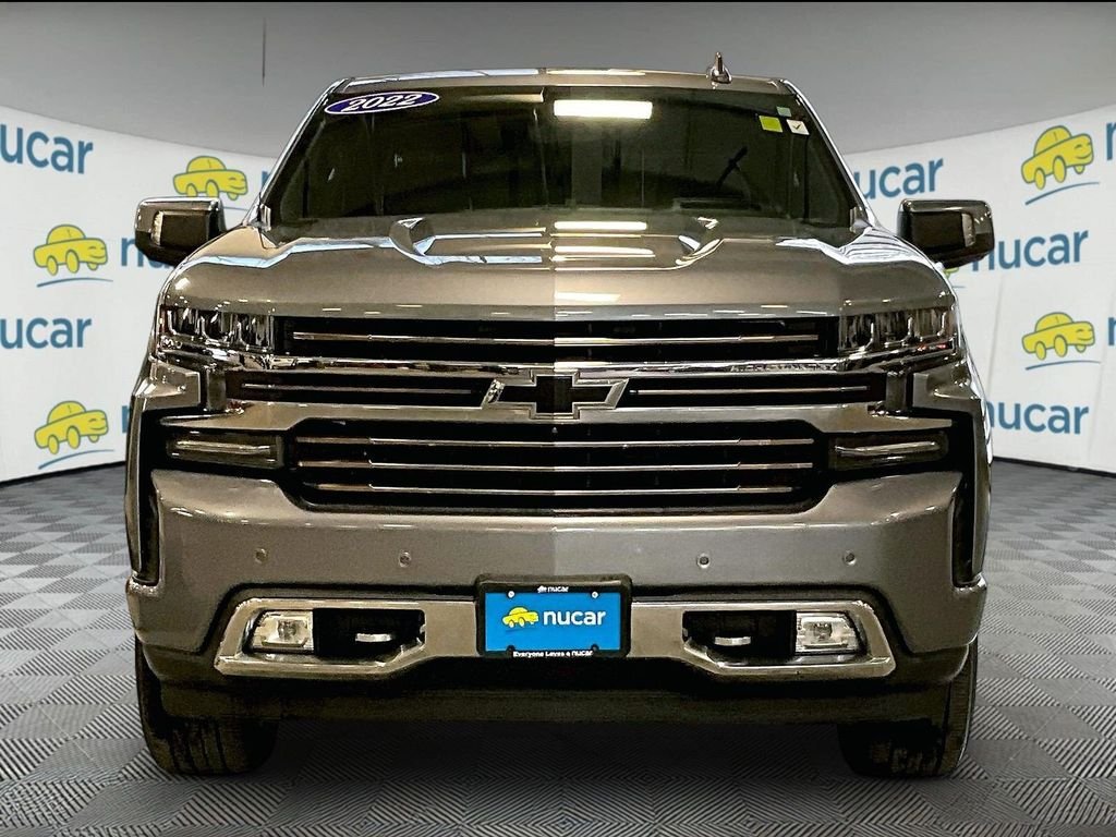 Used 2022 Gray Chevrolet High Country image 2