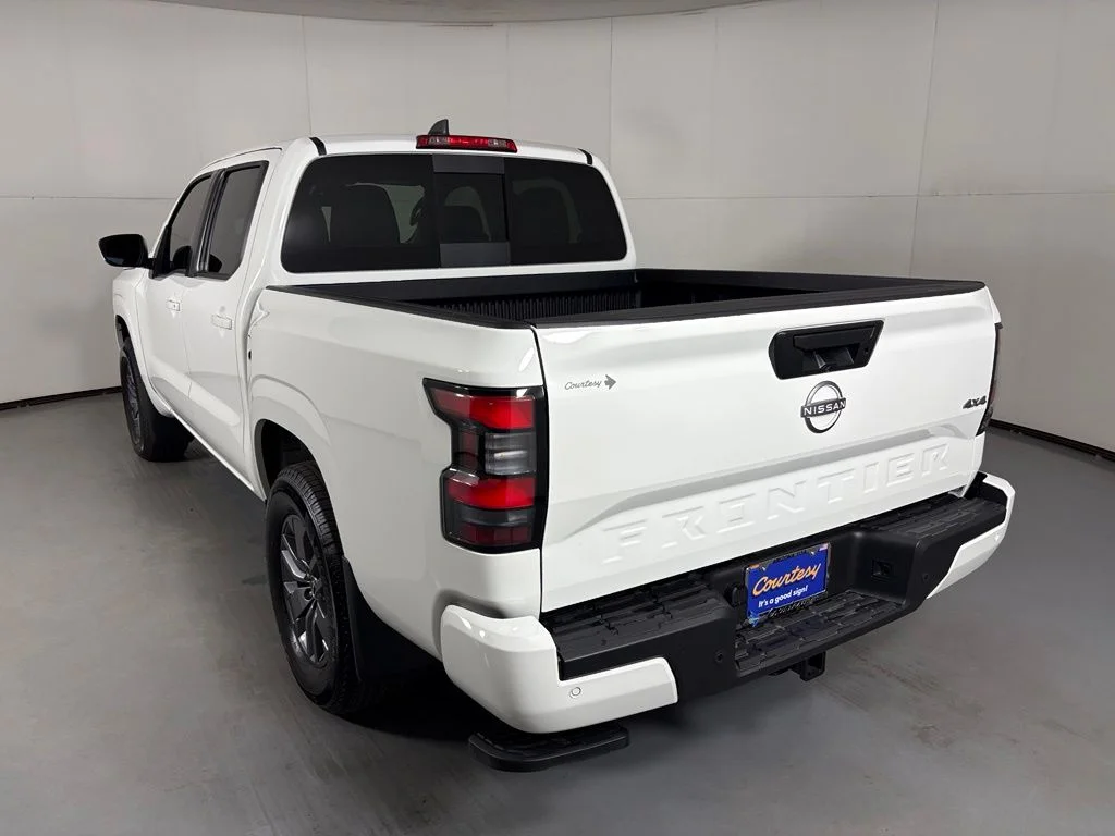 New 2026 Glacier White Nissan Crew Cab SV image 6