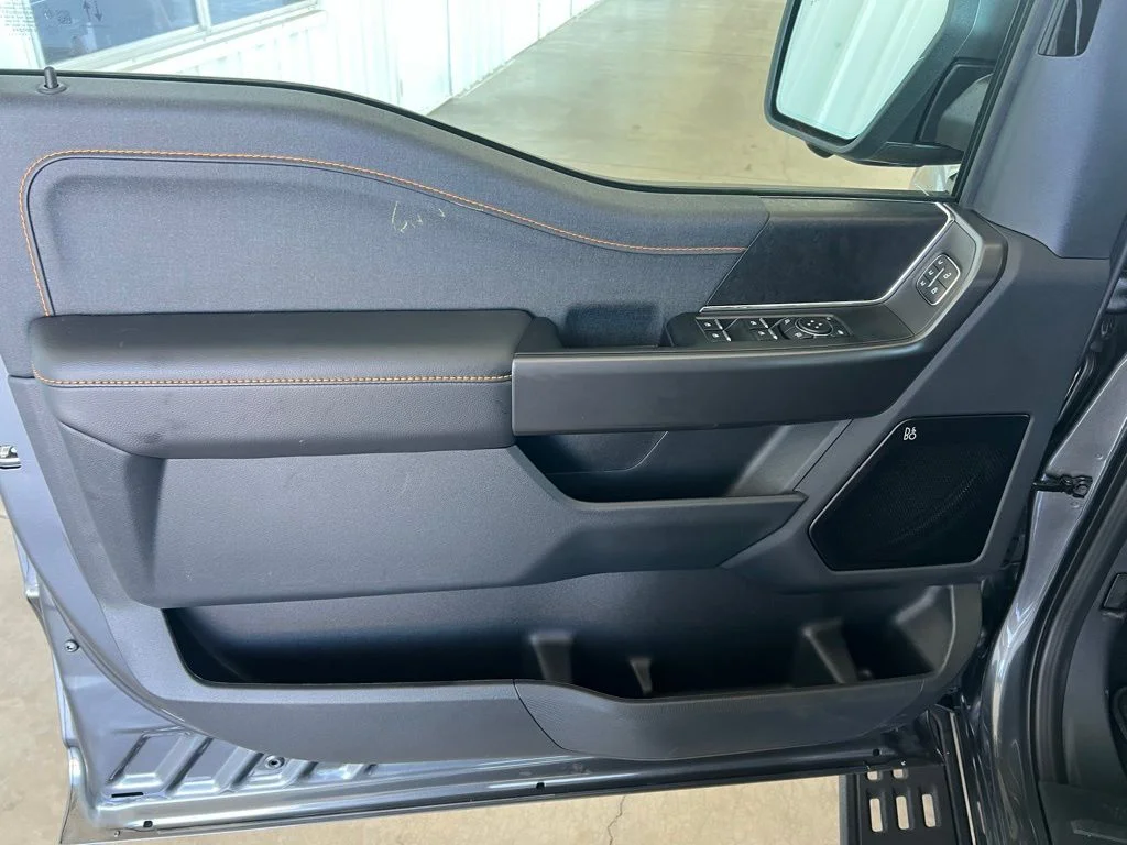 New 2025 Carbonized Gray Metallic Ford Tremor® image 8
