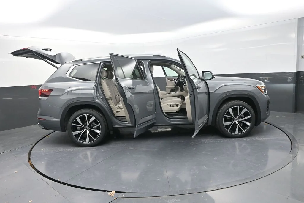 New 2026  Volkswagen 2.0T SEL Premium R-Line image 37