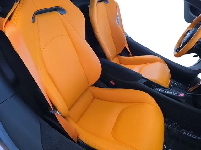 Used 2023  McLaren TechLux image 9