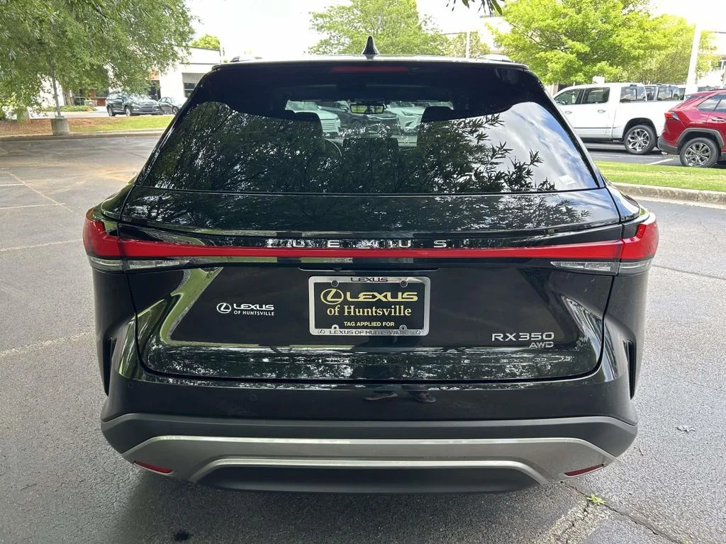Used 2023 Black Lexus 350 Luxury image 3