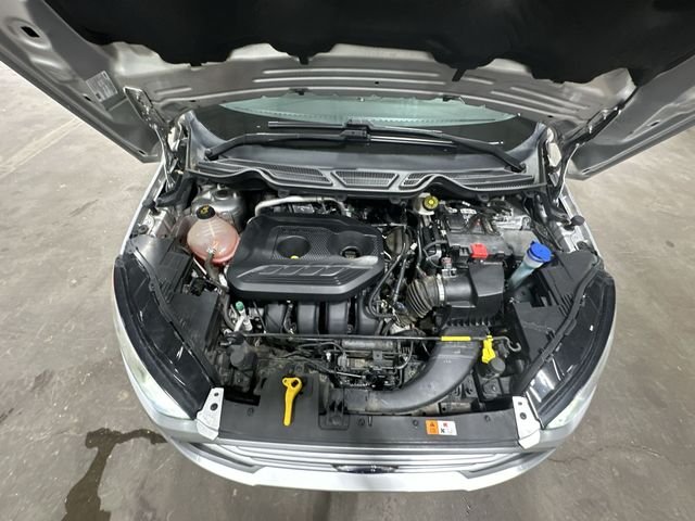 Used 2020 Silver Ford SE image 22