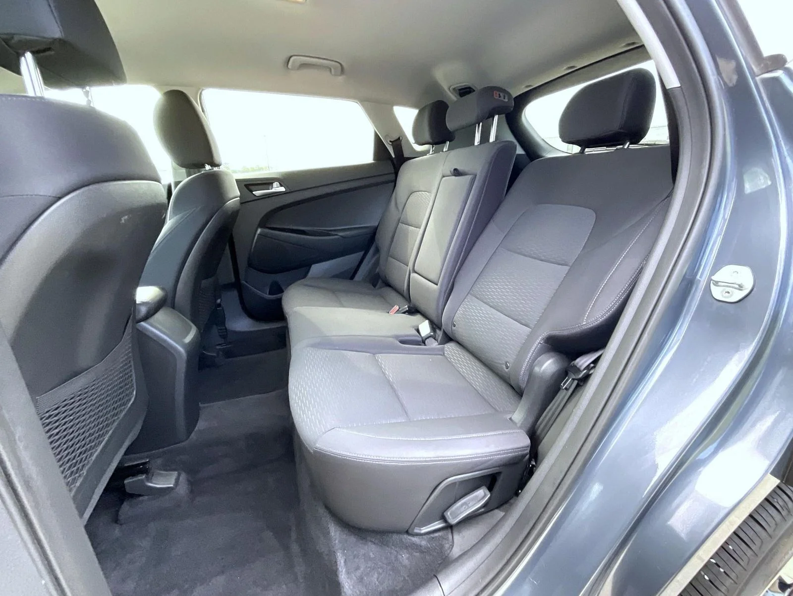 Certified Used 2020 Blue Hyundai SE image 19